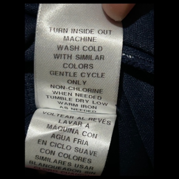 Maggy London Lottie Floral Knit Cropped Jumpsuit Navy Sky Size 2 - NWT - Picture 16 of 16